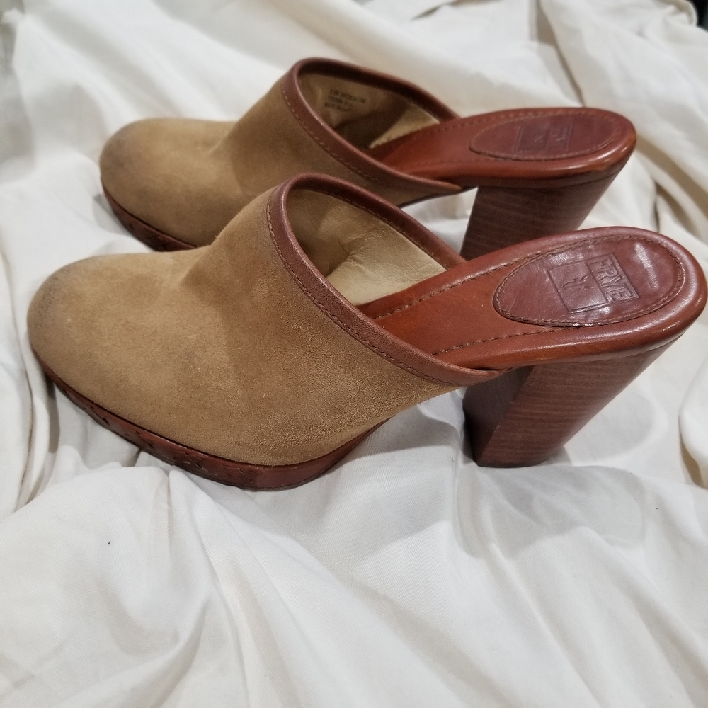 Frye mule clogs suede like new